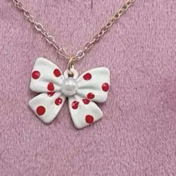 Bow Necklace & Earring Set
Stocking Stuffer - Picture 4 of 6